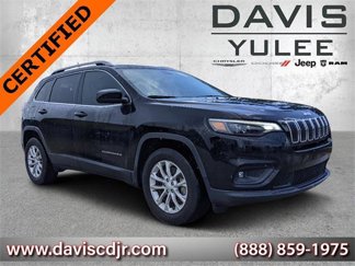 Used 2019 Jeep Cherokee Latitude w/ Popular Appearance Group image 1
