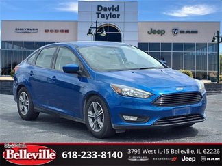 Used 2018 Ford Focus SE w/ SE Appearance Package image 1
