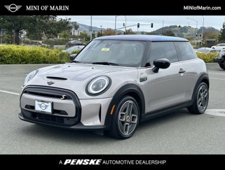 Used 2022 MINI Cooper SE image 1