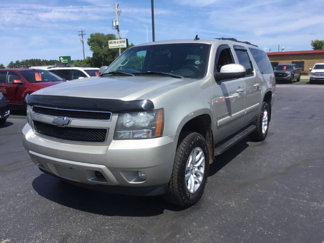 Used 2008 Chevrolet Suburban LT w/ LT Preferred Equipment Group image 1