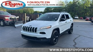 Used 2017 Jeep Cherokee Sport image 1