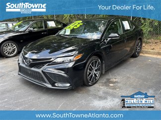 Used 2023 Toyota Camry SE image 1