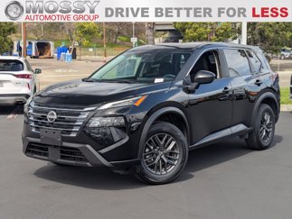 Used 2024 Nissan Rogue S image 1