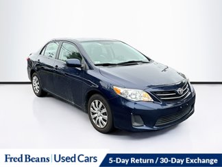Used 2013 Toyota Corolla LE image 1