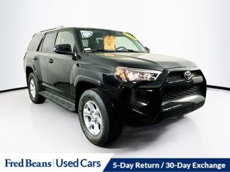 Used 2016 Toyota 4Runner SR5 image 1