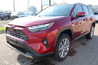 Used 2022 Toyota RAV4 Limited image 1