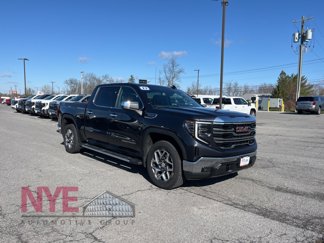 Used 2023 GMC Sierra 1500 SLT w/ SLT Premium Package image 1