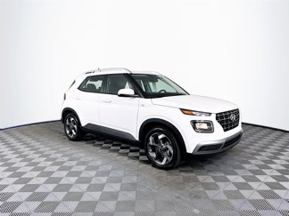 New 2025 Hyundai Venue SEL image 1