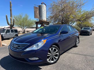 Used 2013 Hyundai Sonata SE w/ Navigation & Sunroof Pkg image 1