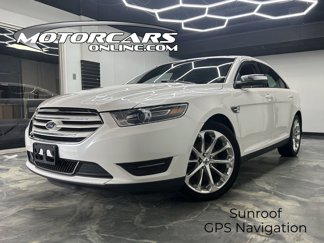 Used 2017 Ford Taurus Limited image 1