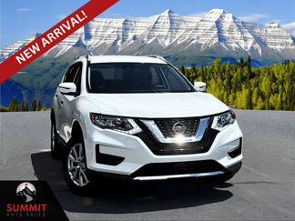 Used 2020 Nissan Rogue SV image 1