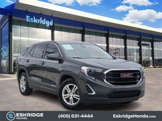 Used 2020 GMC Terrain SLE image 1