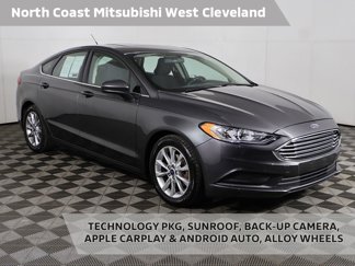 Used 2017 Ford Fusion SE w/ Fusion SE Technology Package image 1