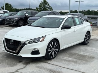 Used 2022 Nissan Altima 2.0 SR image 1