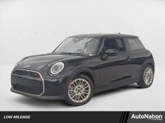 Used 2025 MINI Cooper S image 1
