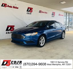Used 2018 Ford Fusion SE image 1