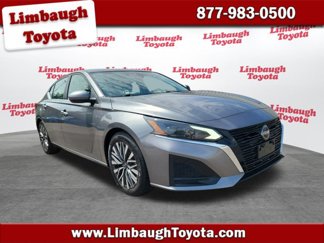 Used 2023 Nissan Altima 2.5 SV image 1