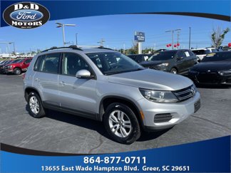 Used 2016 Volkswagen Tiguan SE image 1