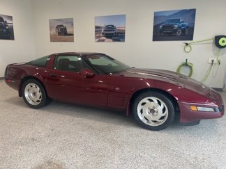 Used 1993 Chevrolet Corvette Coupe image 1