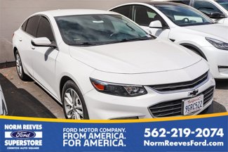 Used 2018 Chevrolet Malibu LT w/ Leather Package image 1
