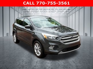 Used 2019 Ford Escape SE image 1