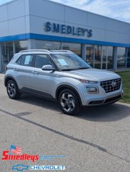 Used 2022 Hyundai Venue SEL image 1