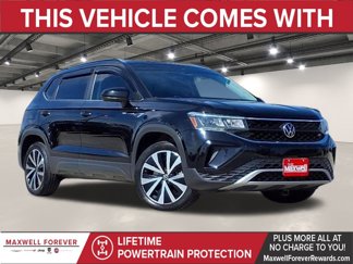 Used 2023 Volkswagen Taos SE image 1