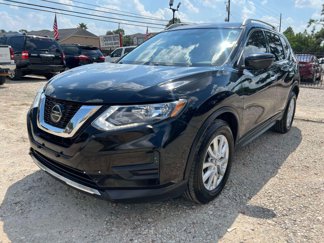 Used 2018 Nissan Rogue SV w/ Premium Package image 1