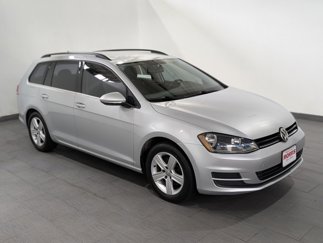 Used 2015 Volkswagen Golf TDI S image 1