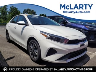 Used 2023 Kia Forte LXS image 1