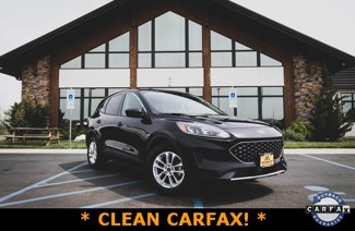 Used 2020 Ford Escape SE image 1