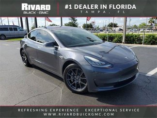 Used 2018 Tesla Model 3 Long Range image 1