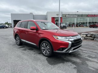 Used 2020 Mitsubishi Outlander ES image 1