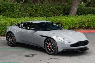 Used 2021 Aston Martin DB11 Coupe image 1