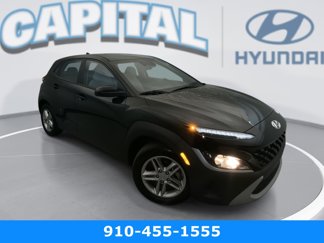 Used 2022 Hyundai Kona SE image 1