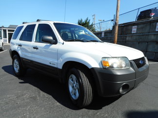 Used 2005 Ford Escape 2WD Hybrid image 1