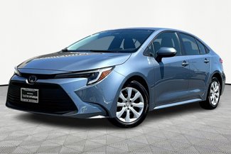 Used 2024 Toyota Corolla LE image 1