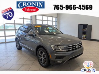 Used 2019 Volkswagen Tiguan SEL w/ 3rd Row Seat Package image 1