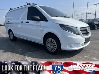 Used 2018 Mercedes-Benz Metris image 1