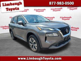 Used 2023 Nissan Rogue SV image 1