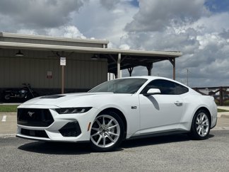 Used 2024 Ford Mustang GT Premium image 1