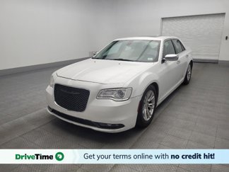 Used 2016 Chrysler 300 C image 1