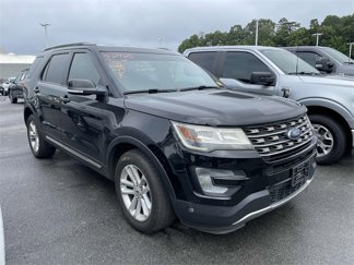 Certified 2017 Ford Explorer XLT w/ Equipment Group 202A image 1