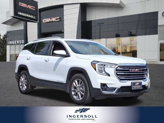 Used 2024 GMC Terrain SLT image 1