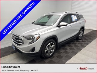Certified 2021 GMC Terrain SLT image 1