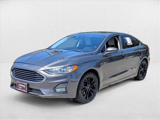 Used 2020 Ford Fusion SE w/ Equipment Group 151A image 1