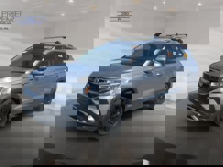 Used 2022 Volkswagen Taos SE image 1
