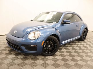 Used 2019 Volkswagen Beetle 2.0T S image 1