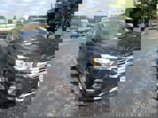 Used 2019 Ford Escape SE image 1