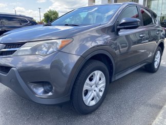 Used 2015 Toyota RAV4 LE image 1